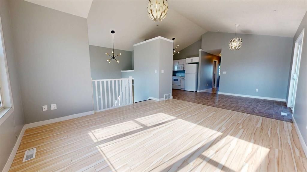 7914 115A Street  - Photo 8