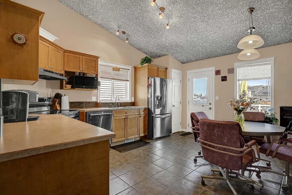 10230 71 Avenue,   - Photo 3