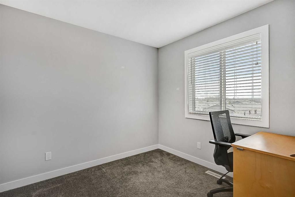 9519D 112 Avenue  - Photo 18