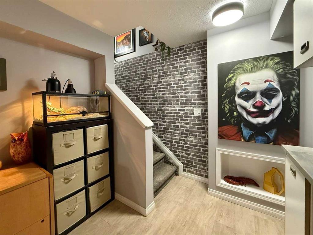 6006 87A Street  - Photo 37