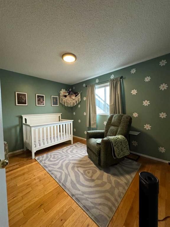 806 Cherry Crescent  - Photo 15