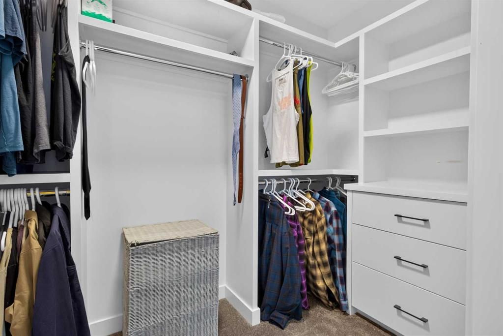8213 121 Street  - Photo 27