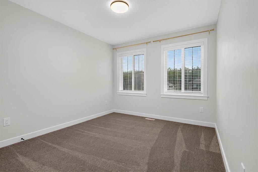 8213 121 Street  - Photo 31