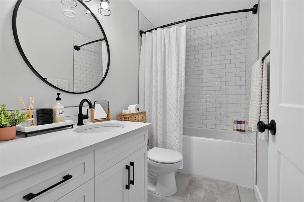 8213 121 Street  - Photo 36