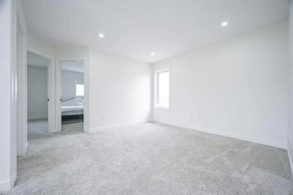 10714 150 Avenue  - Photo 13