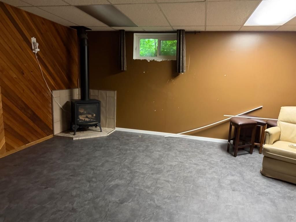 6409 94A Street  - Photo 17