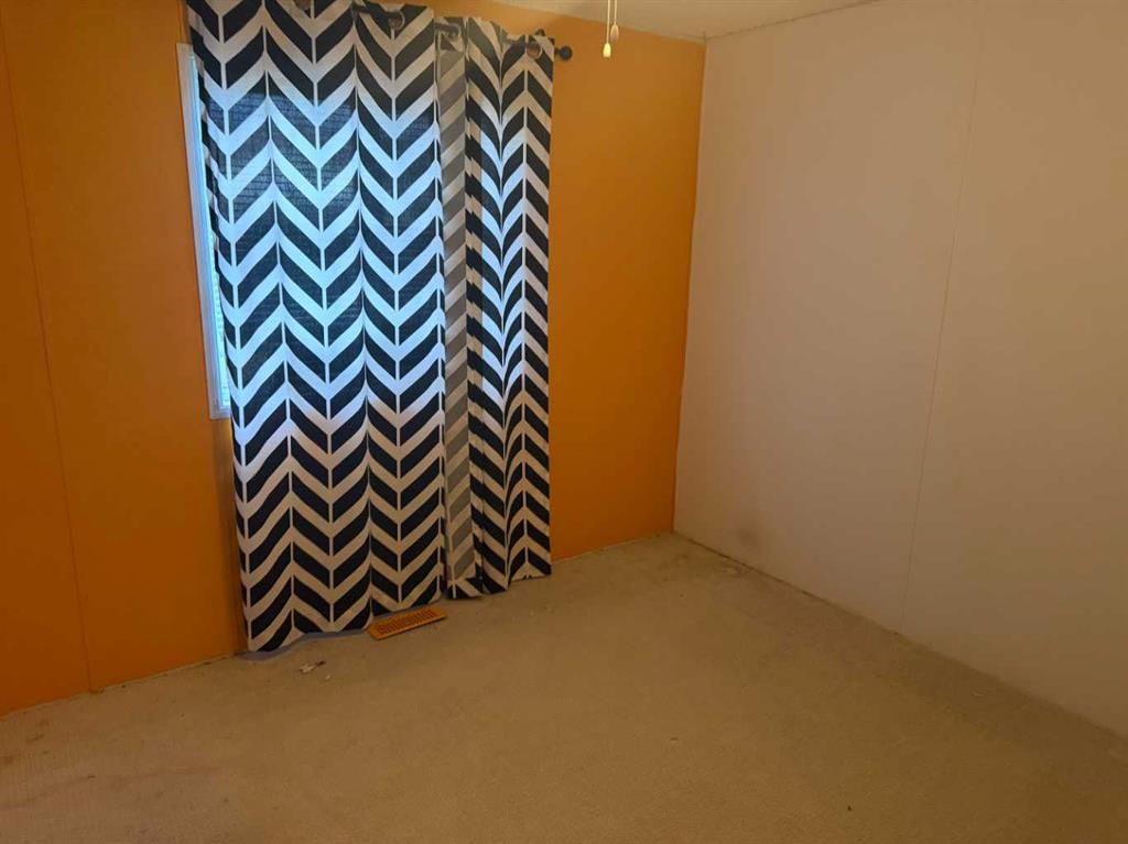 9610 101 Avenue  - Photo 12