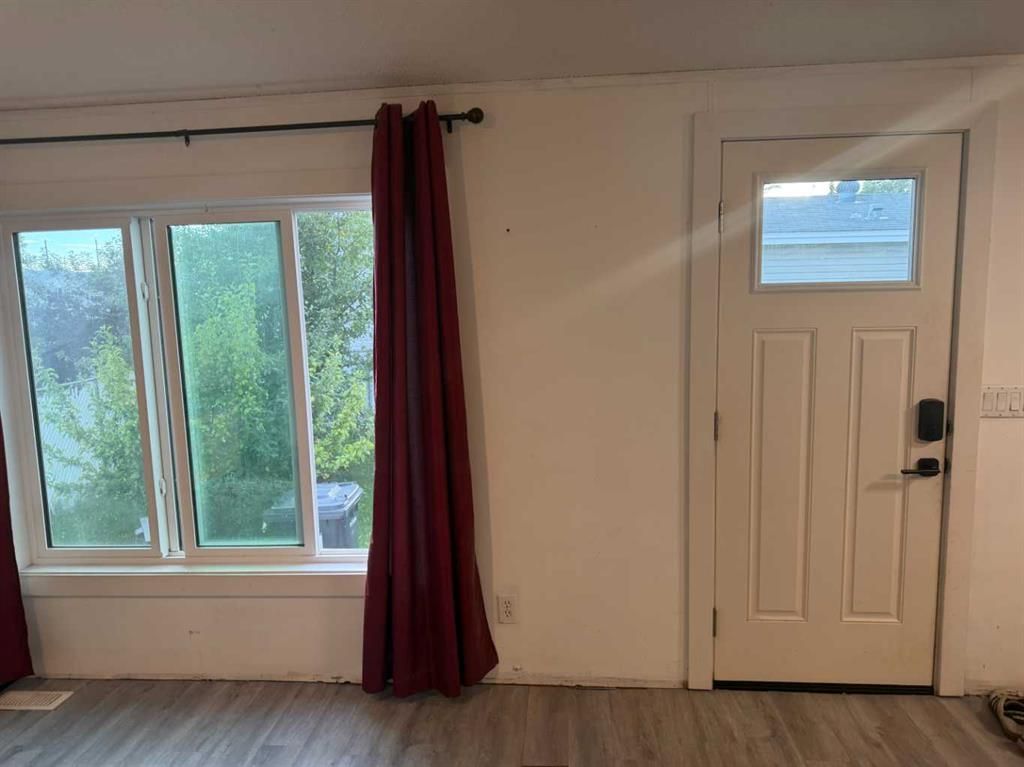 9610 101 Avenue  - Photo 17