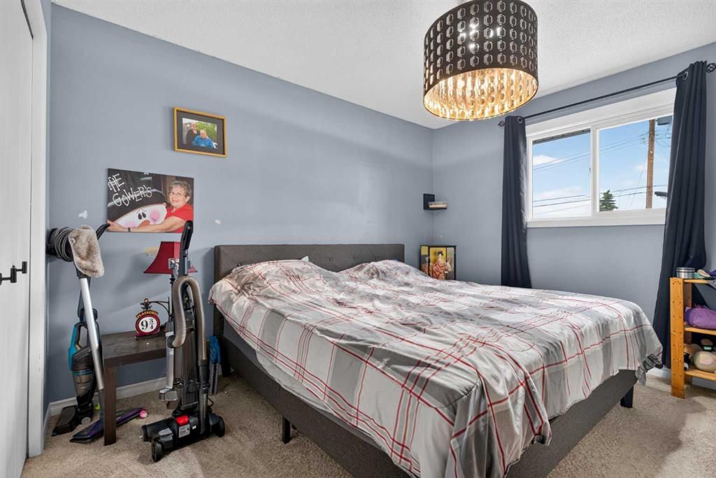 10004, 93 Ave   - Photo 10