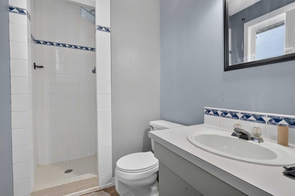 10004, 93 Ave   - Photo 11