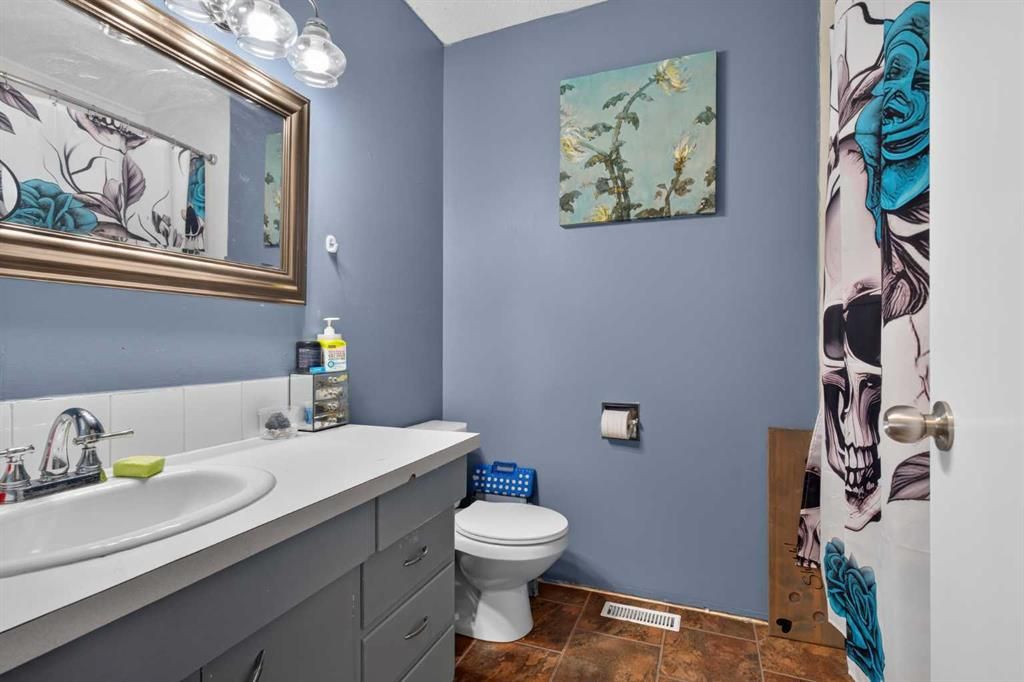 10004, 93 Ave   - Photo 14