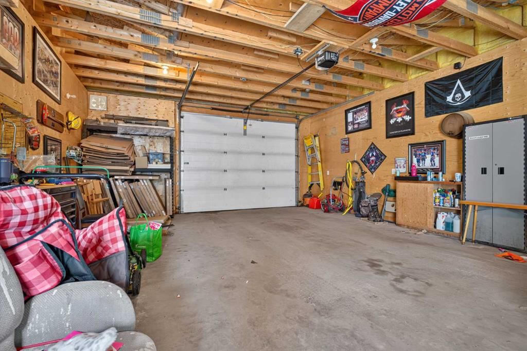 10004, 93 Ave   - Photo 25