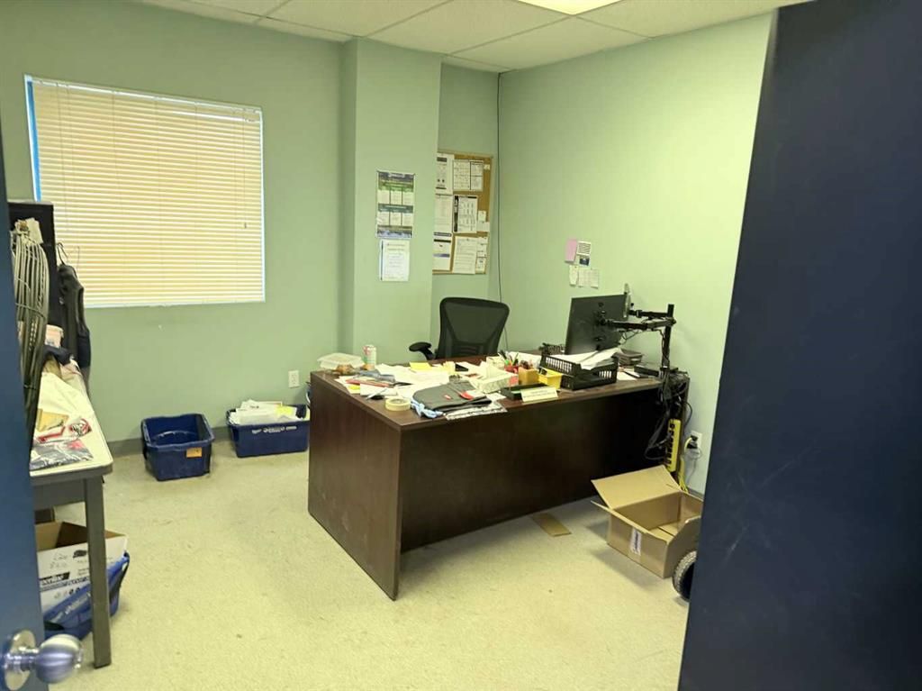 12102 101 Avenue  - Photo 12