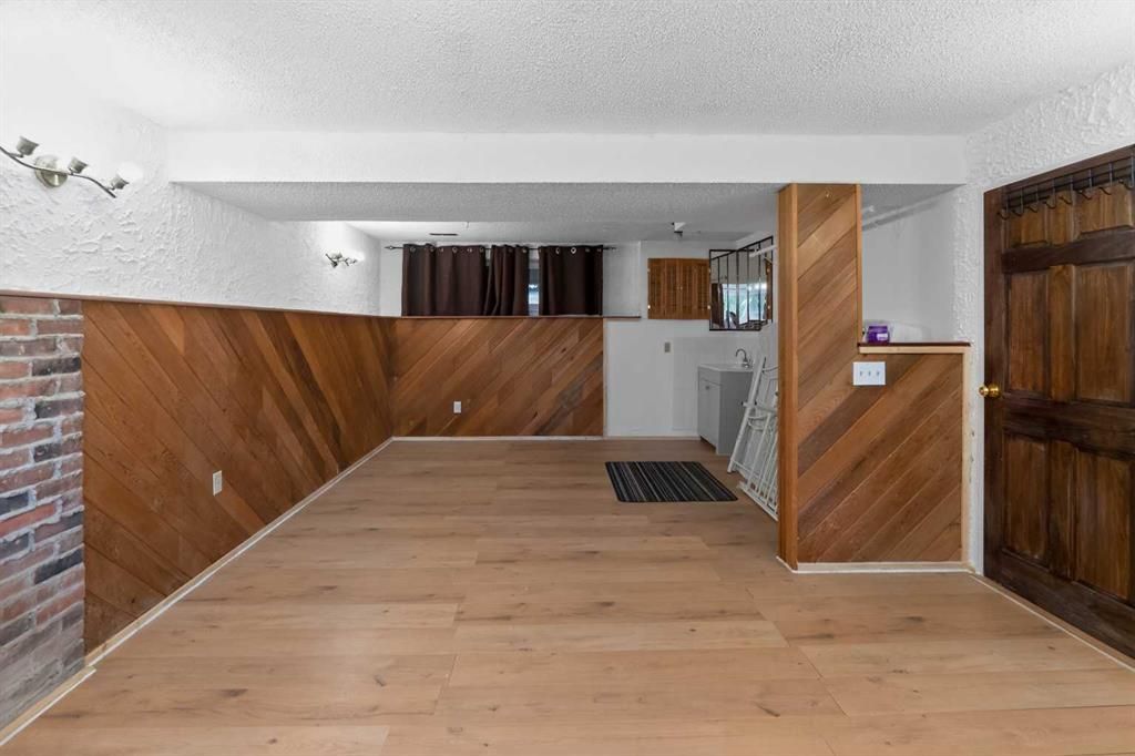 9205 111 Avenue   - Photo 14