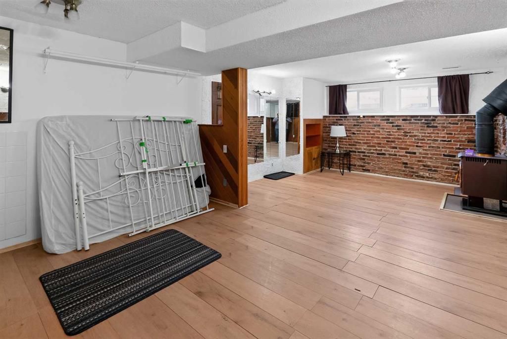 9205 111 Avenue   - Photo 15