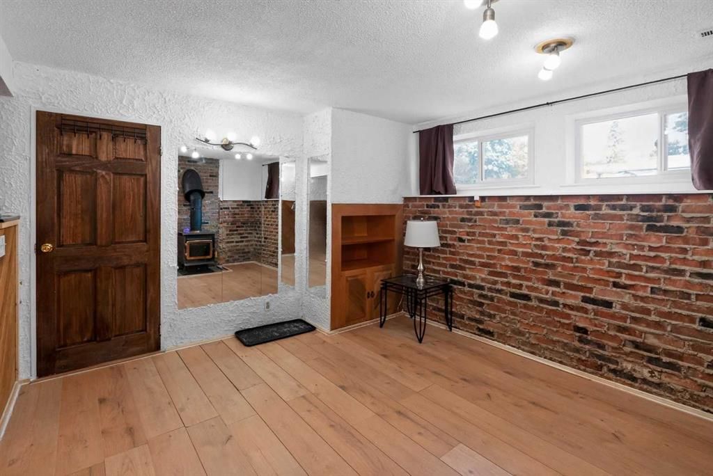 9205 111 Avenue   - Photo 16