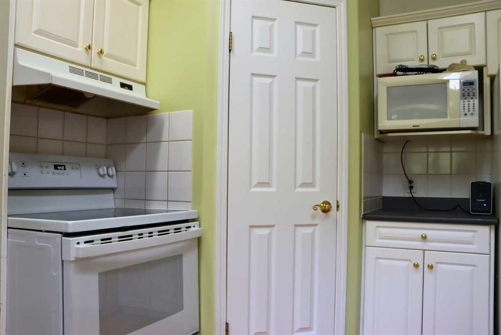 71004 Range Road 202   - Photo 9