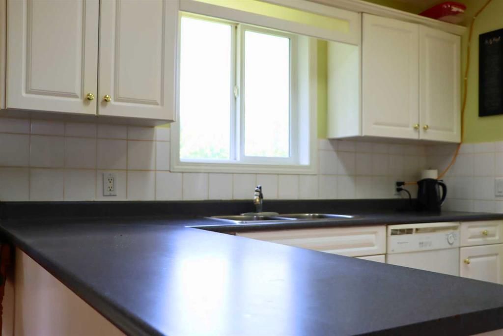 71004 Range Road 202   - Photo 10