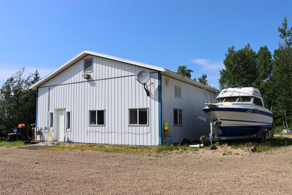 71004 Range Road 202   - Photo 22