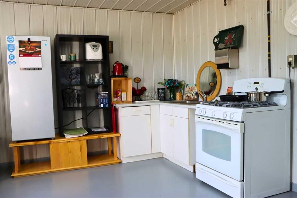 71004 Range Road 202   - Photo 24