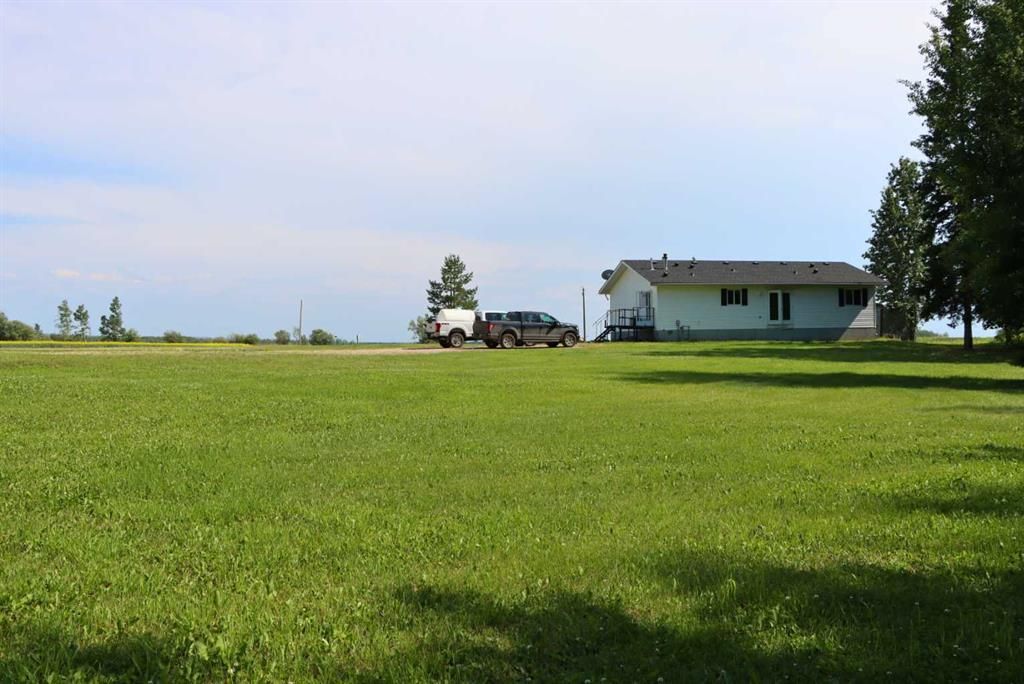 71004 Range Road 202   - Photo 5
