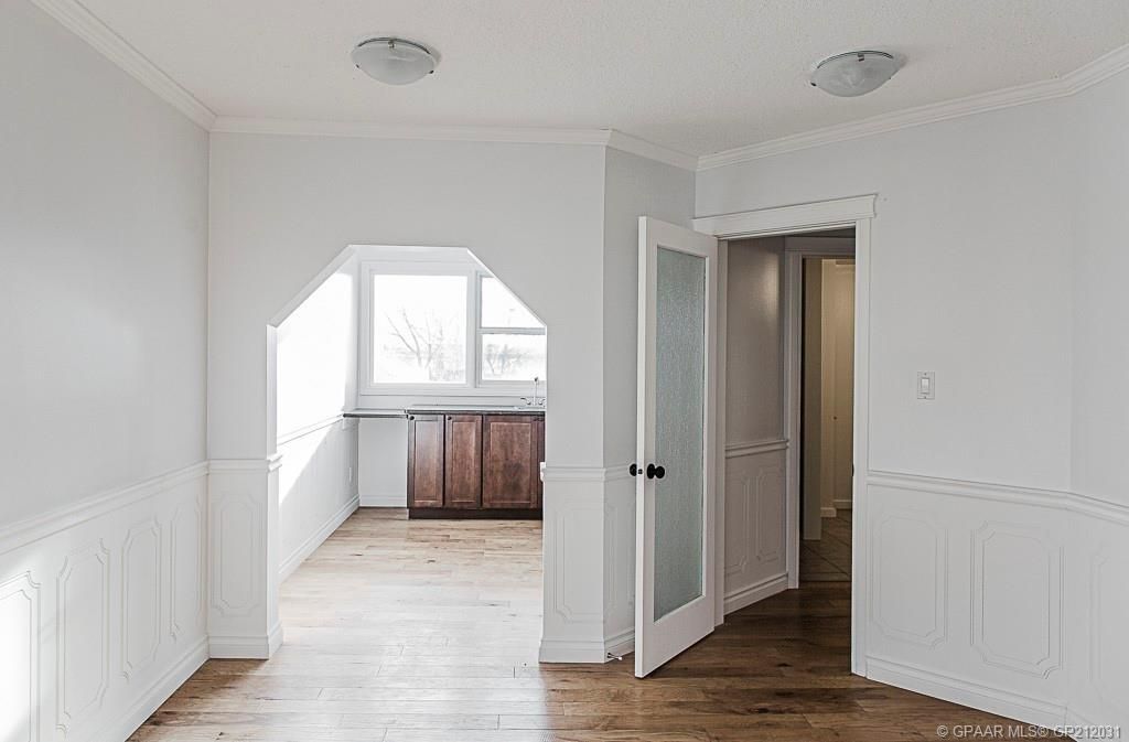 9731 100 Avenue  - Photo 19
