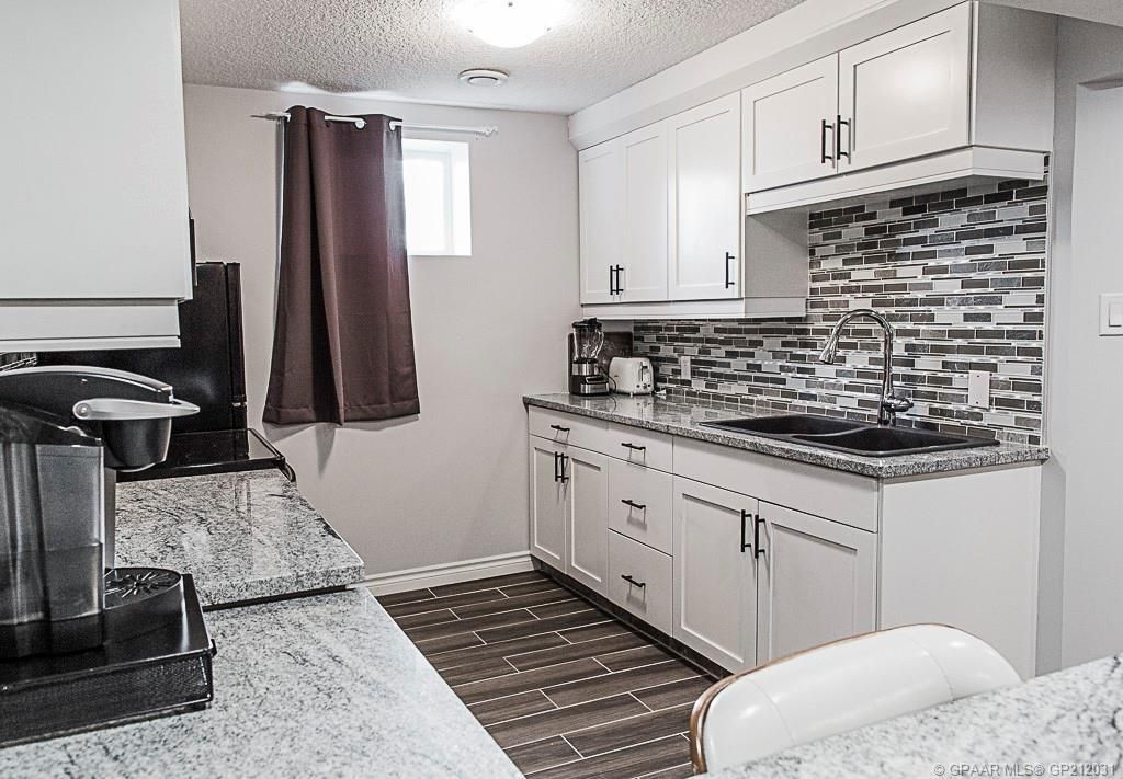 9731 100 Avenue  - Photo 24