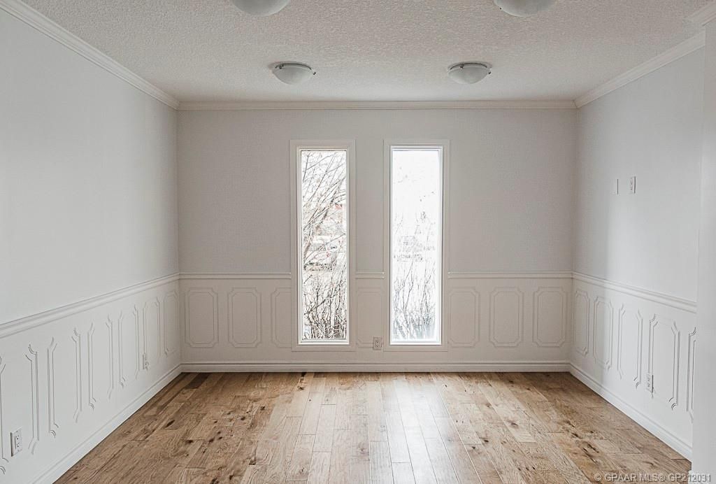 9731 100 Avenue  - Photo 7