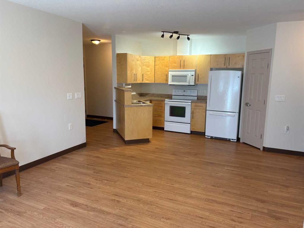 5, 4304 51 Street  - Photo 8