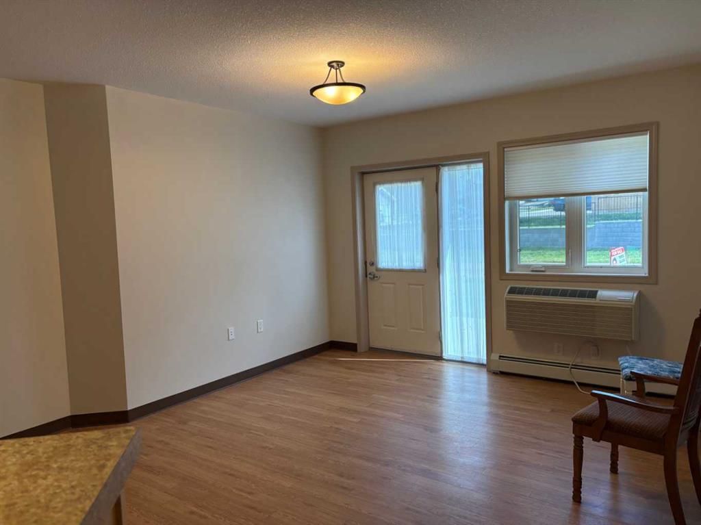 5, 4304 51 Street  - Photo 9