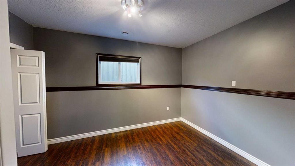 7613 114 Street  - Photo 21