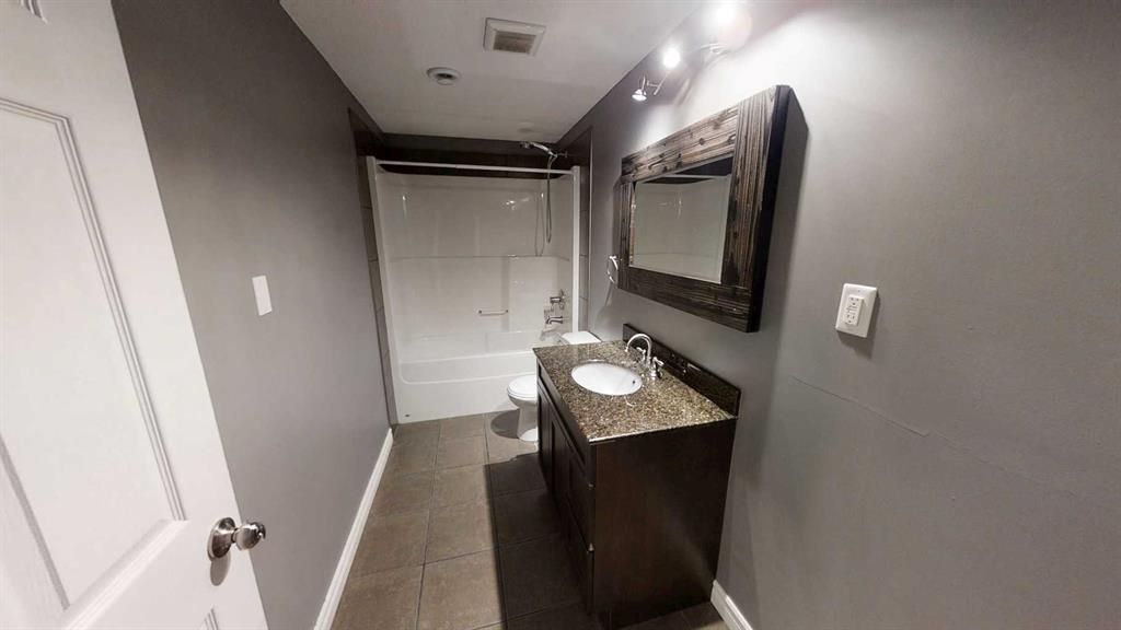 7613 114 Street  - Photo 25
