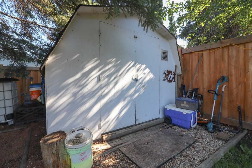 9616 76 Avenue   - Photo 21