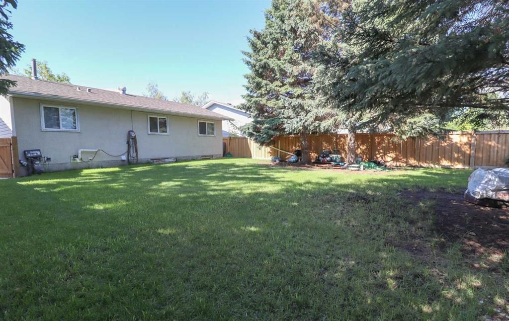 9616 76 Avenue   - Photo 22