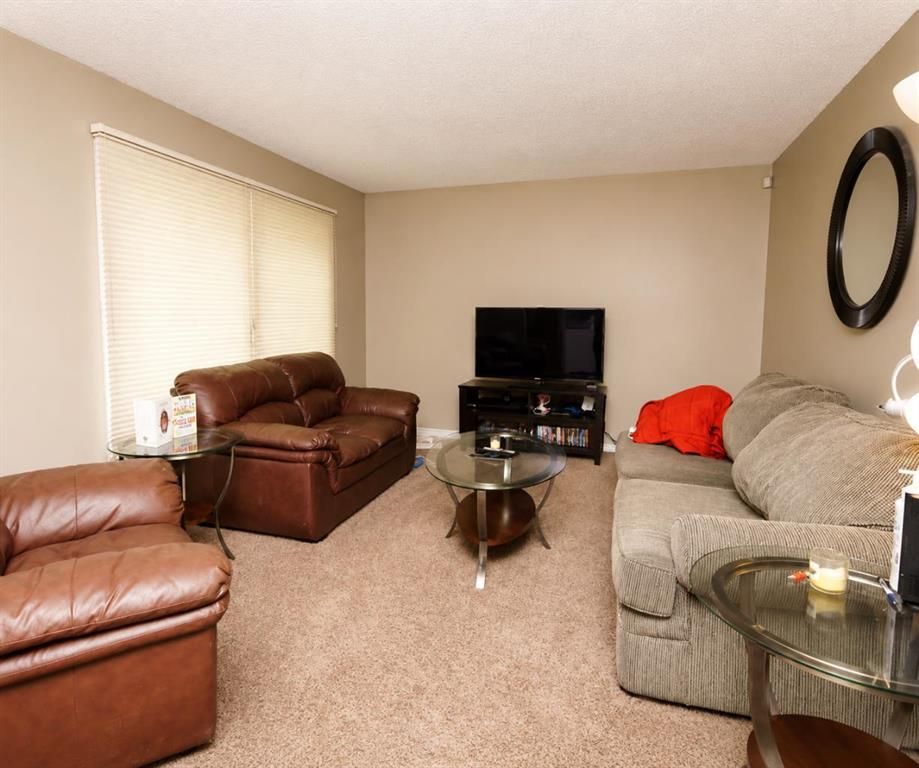 9616 76 Avenue   - Photo 5