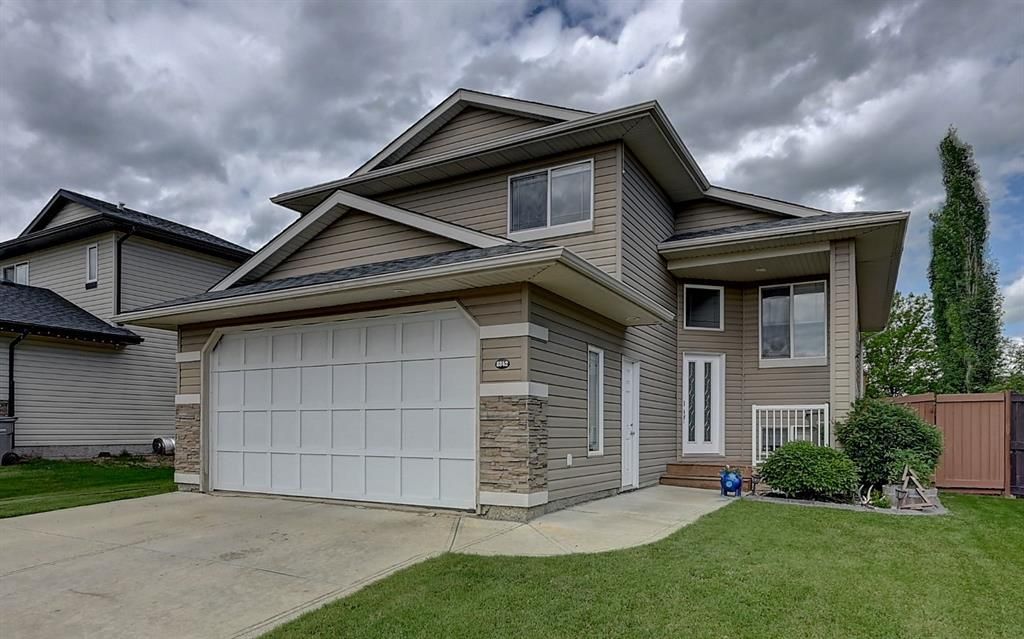 8842 115 Avenue  - Photo 2
