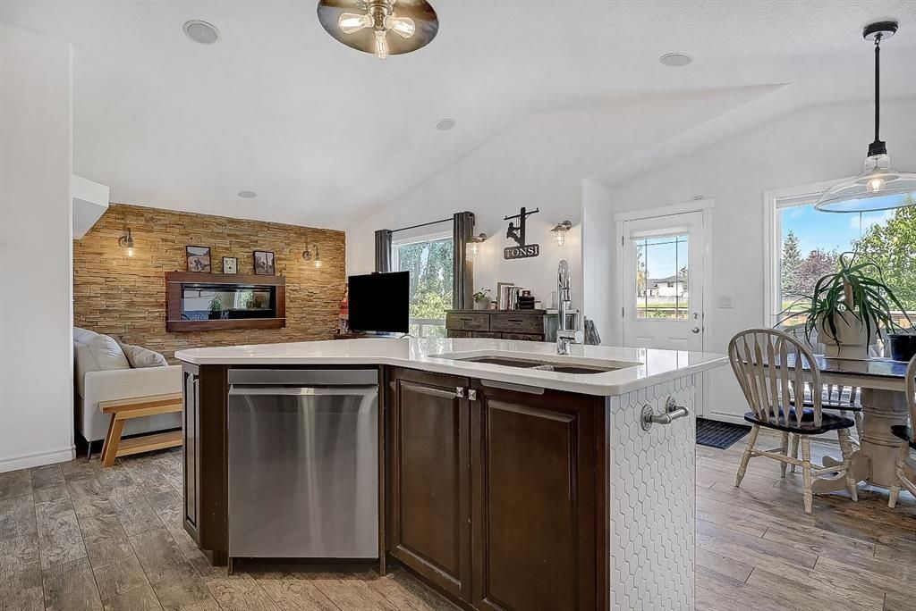 8842 115 Avenue  - Photo 5