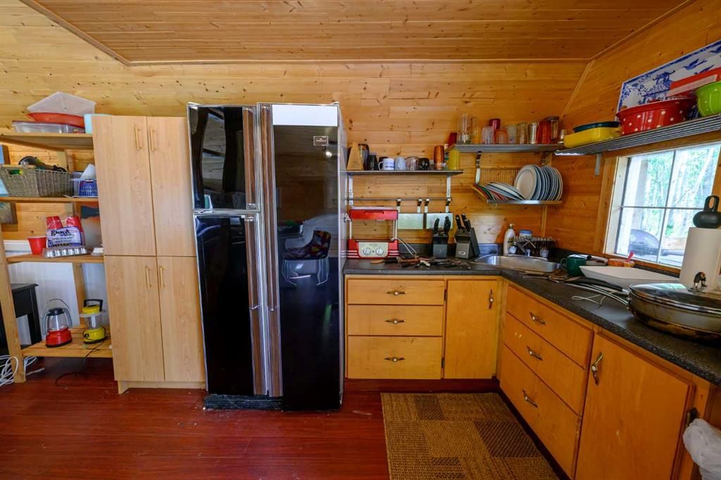 36, 70544 243 Range  - Photo 11