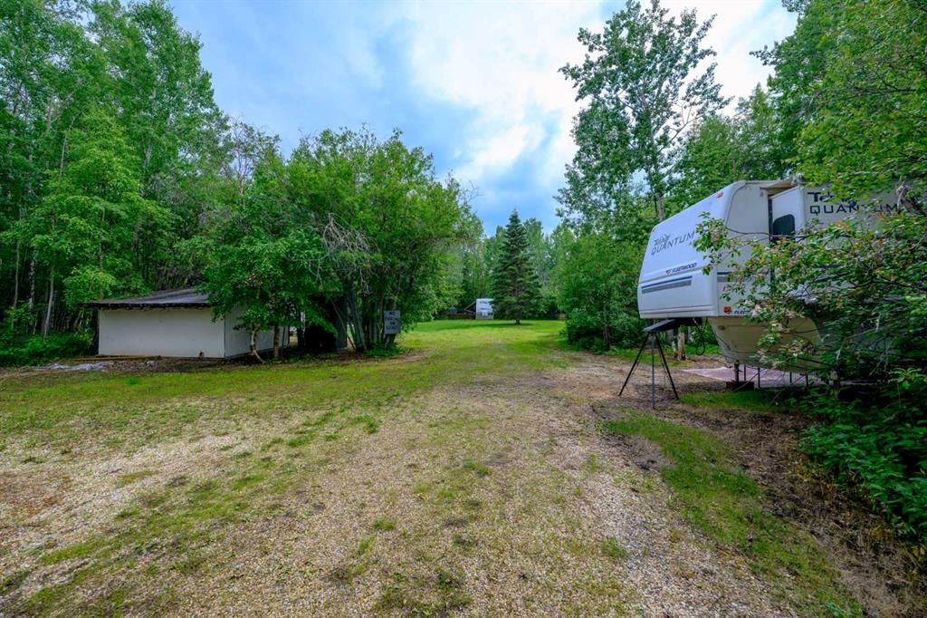 36, 70544 243 Range  - Photo 16