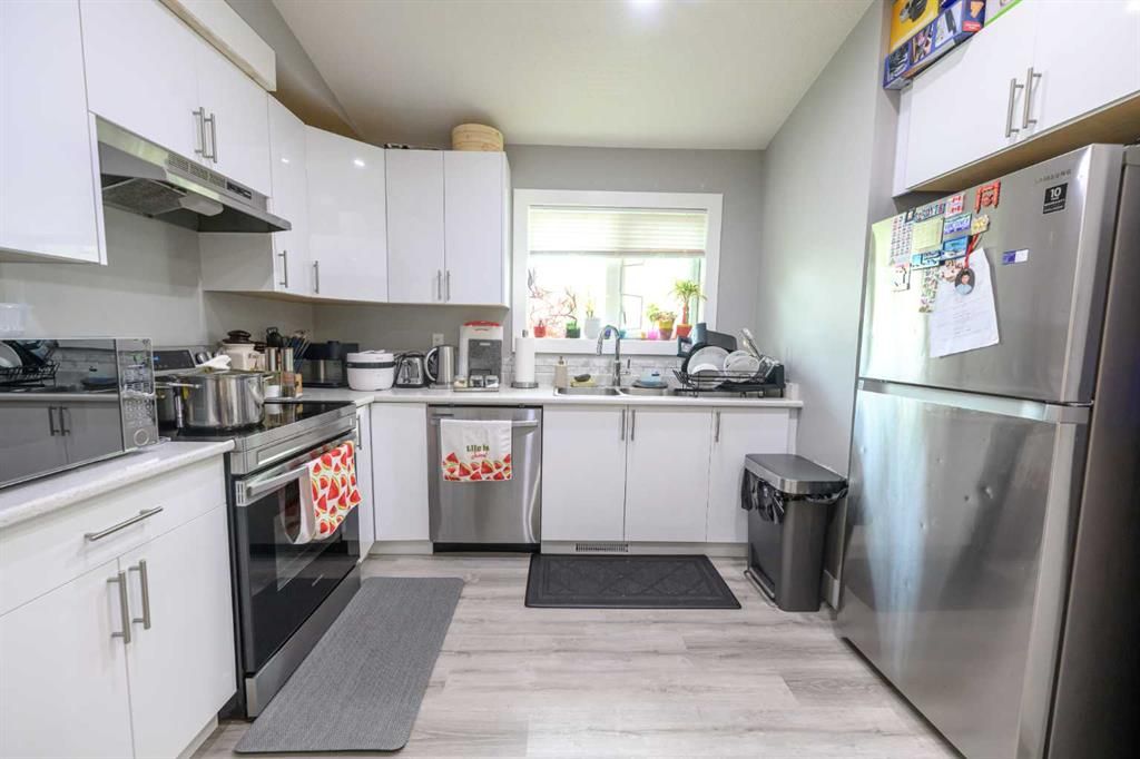 9303 107 Avenue  - Photo 11