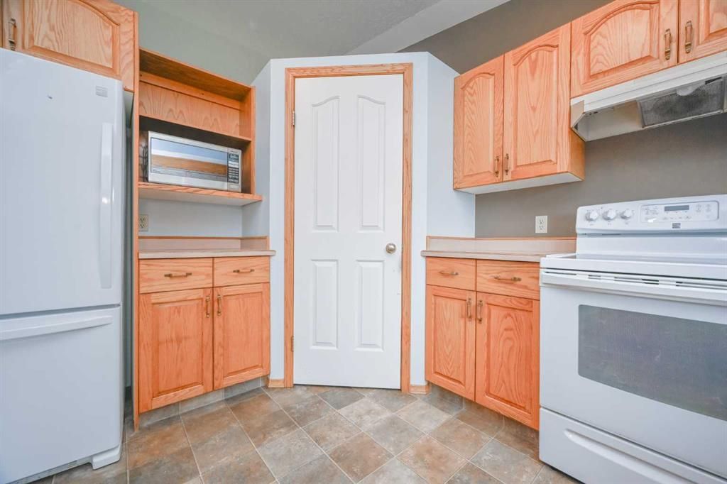 902 Birch Street  - Photo 17