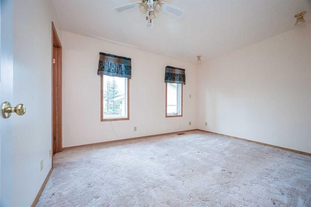 902 Birch Street  - Photo 22