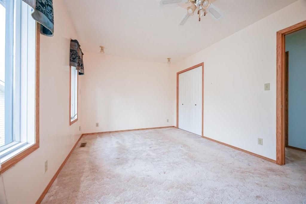 902 Birch Street  - Photo 23