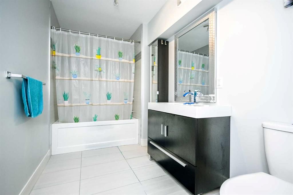 7768 65 Avenue  - Photo 35