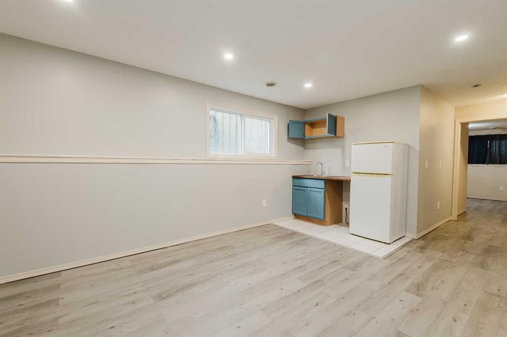 8610- 102A Ave   - Photo 29
