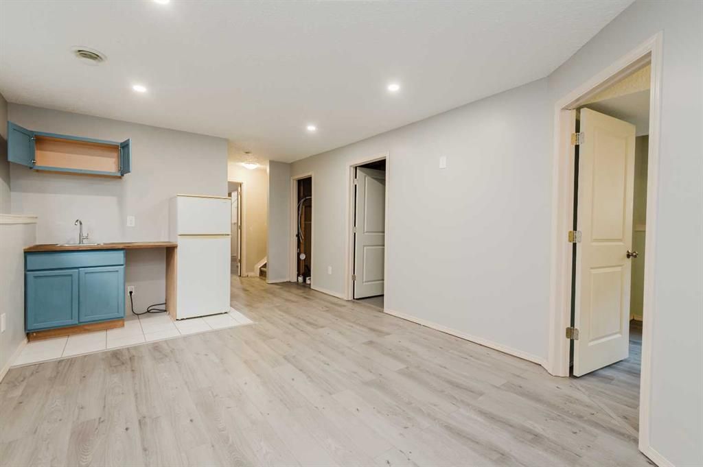 8610- 102A Ave   - Photo 30