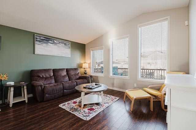 8610- 102A Ave   - Photo 5
