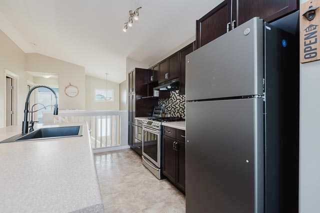 8610- 102A Ave   - Photo 9