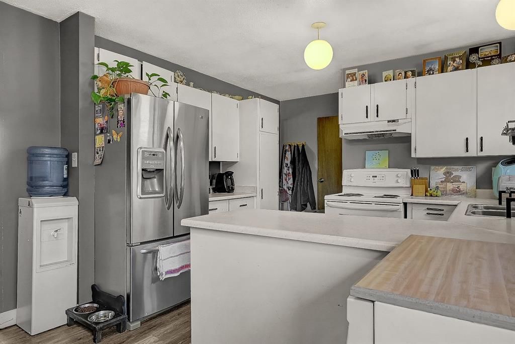 601 6 Avenue  - Photo 10