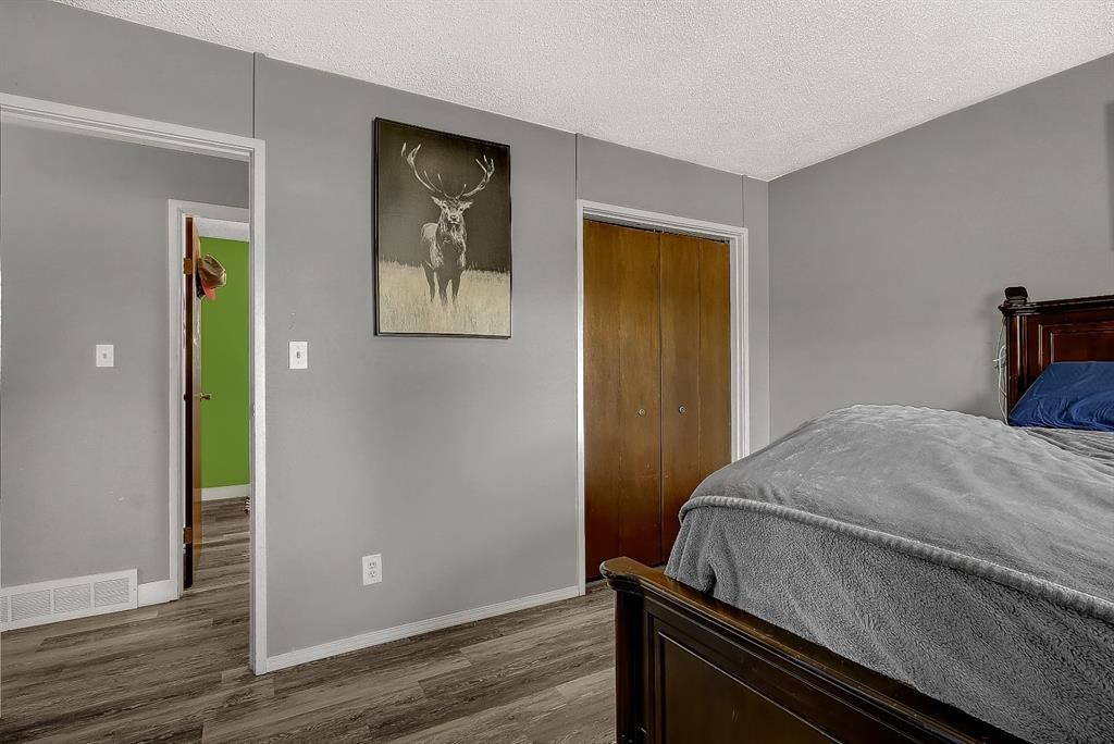 601 6 Avenue  - Photo 16